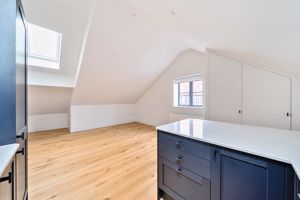 Photo 21- click for photo gallery